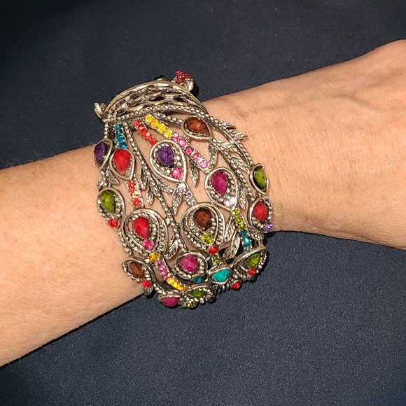 AJ Peacock Gemstone Hinge Cuff Bracelet NWT - Picture 1 of 9